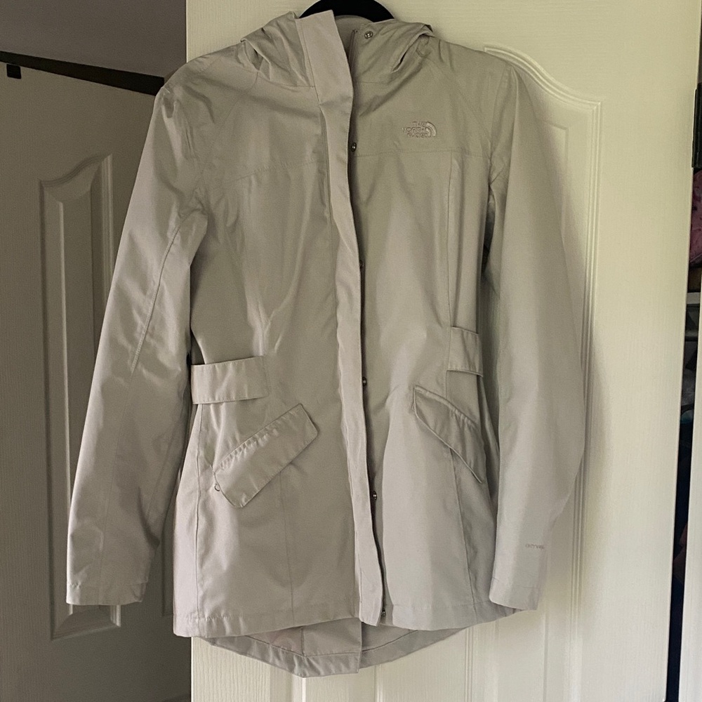 The North Face Women's Silver DryVent Hooded Rain Jacket